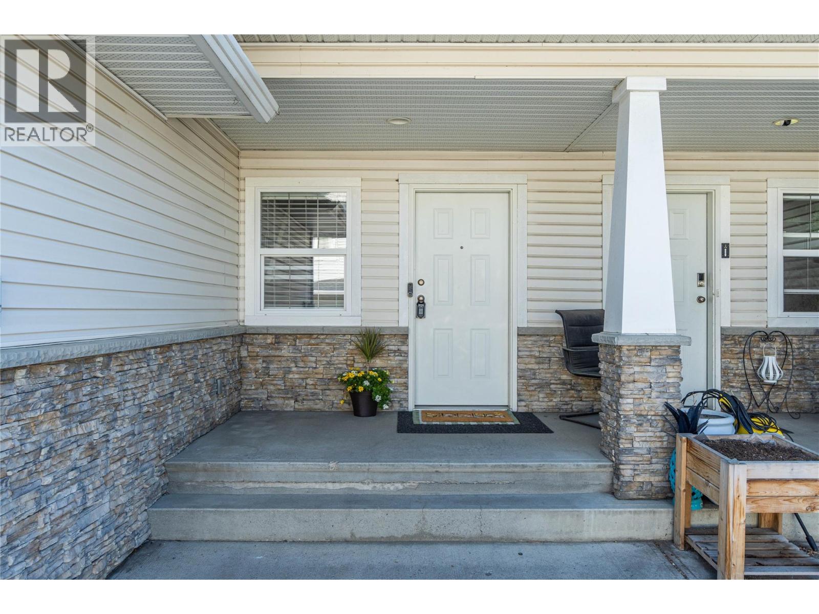 1945 GRASSLANDS Boulevard Unit# 4, Kamloops, British Columbia