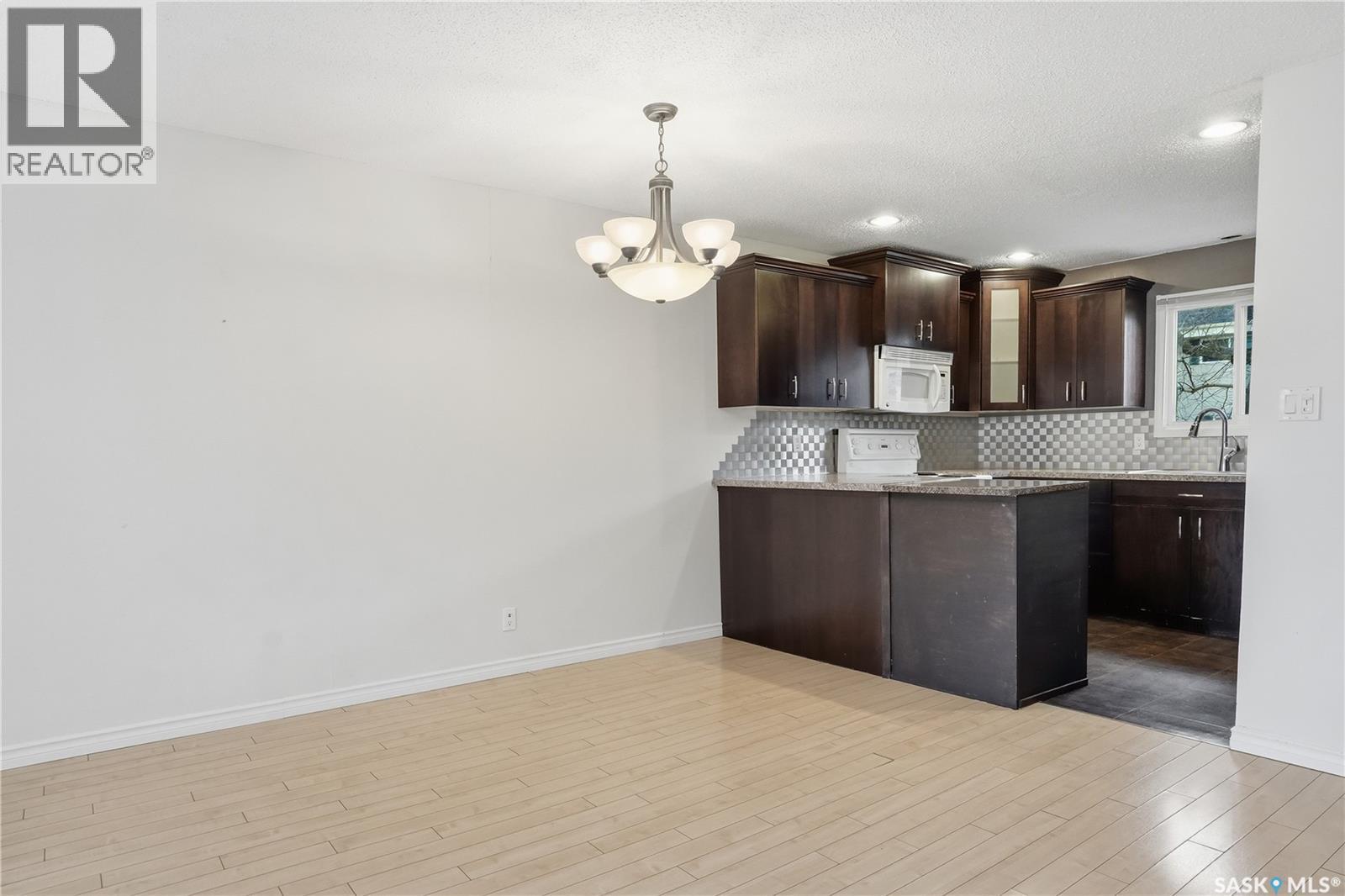 15 Killarney Way, Regina, Saskatchewan  S4S 6V8 - Photo 8 - SK035103