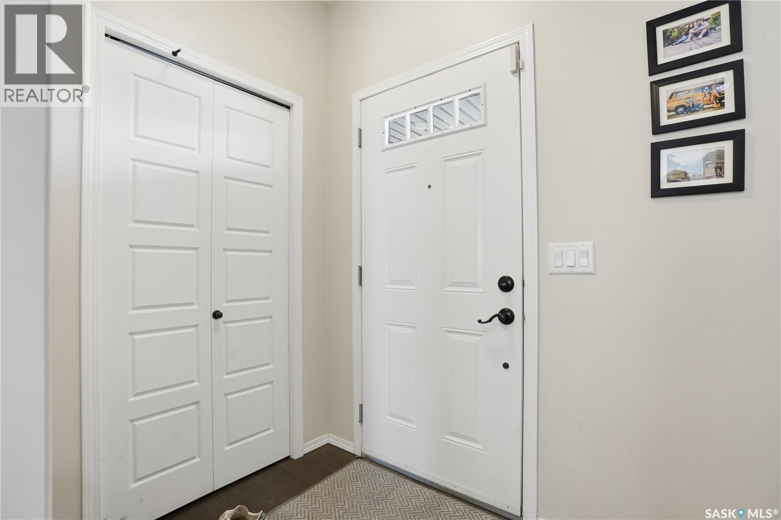 739 150 Langlois Way, Saskatoon, Saskatchewan  S7T 0L4 - Photo 3 - SK034985