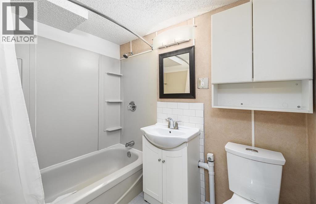 5207 5 Avenue Se, Calgary, Alberta  T2A 4X9 - Photo 26 - A2308700