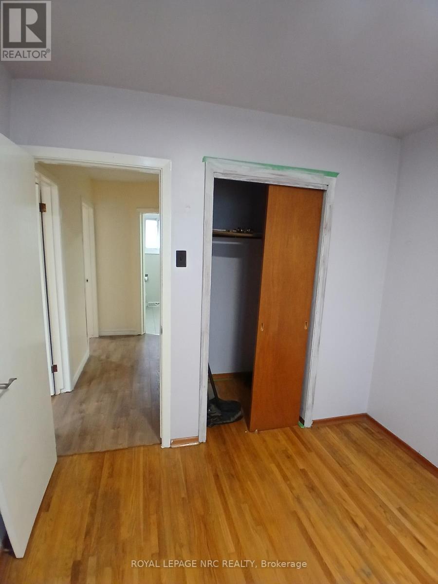 4492 Dorchester Road, Niagara Falls, Ontario  L2E 6N4 - Photo 17 - X13096232