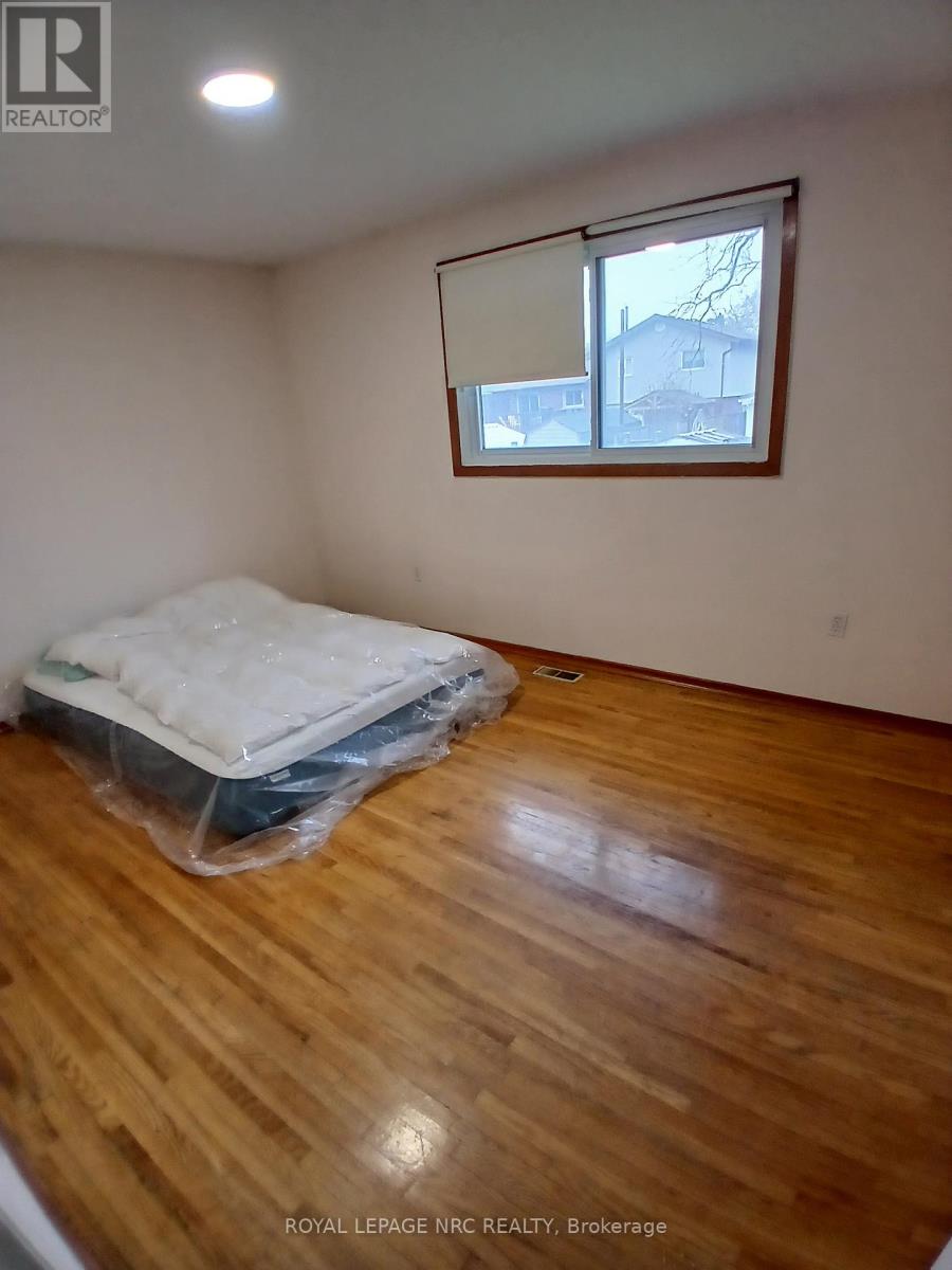 4492 Dorchester Road, Niagara Falls, Ontario  L2E 6N4 - Photo 20 - X13096232