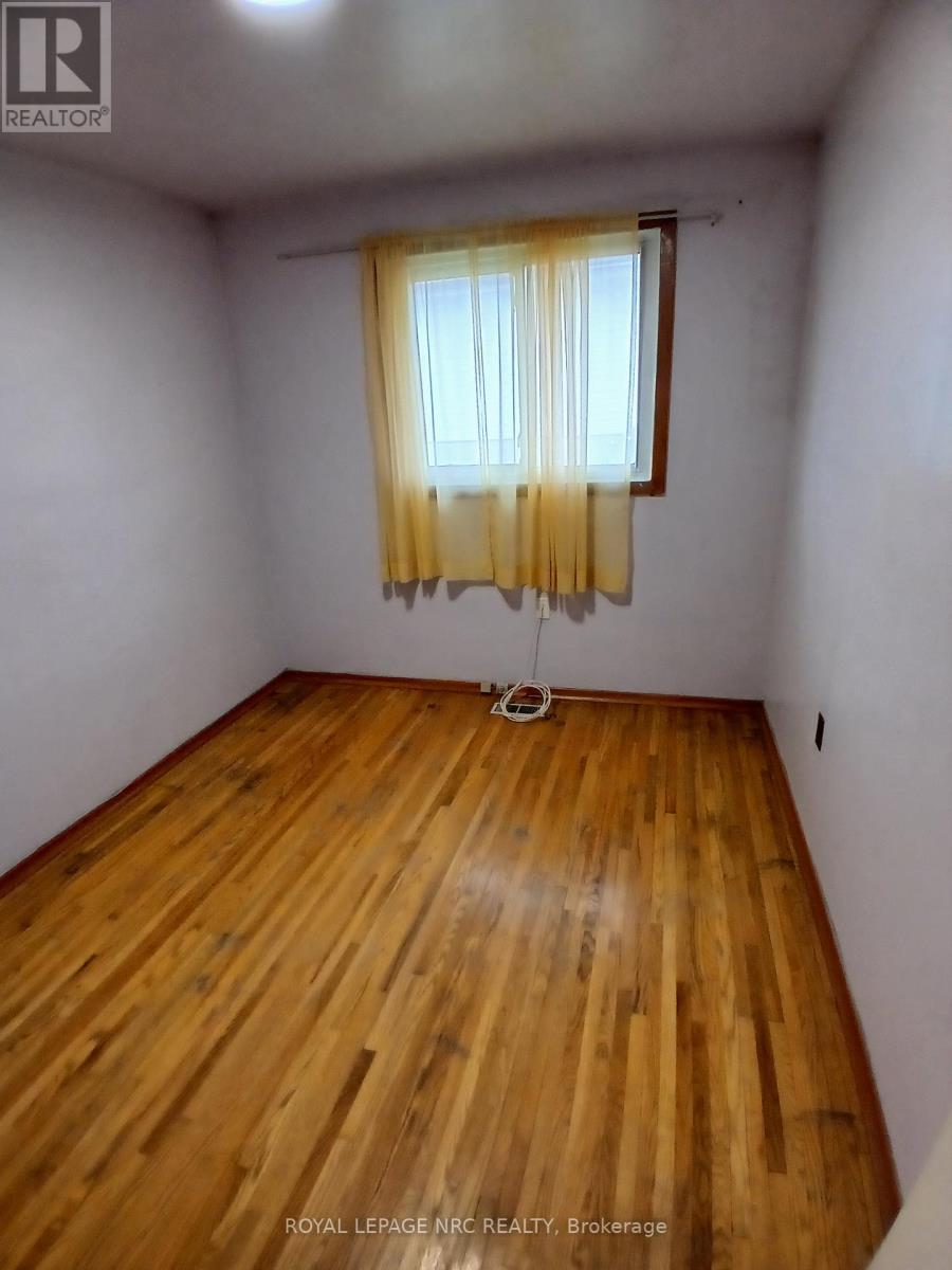 4492 Dorchester Road, Niagara Falls, Ontario  L2E 6N4 - Photo 22 - X13096232