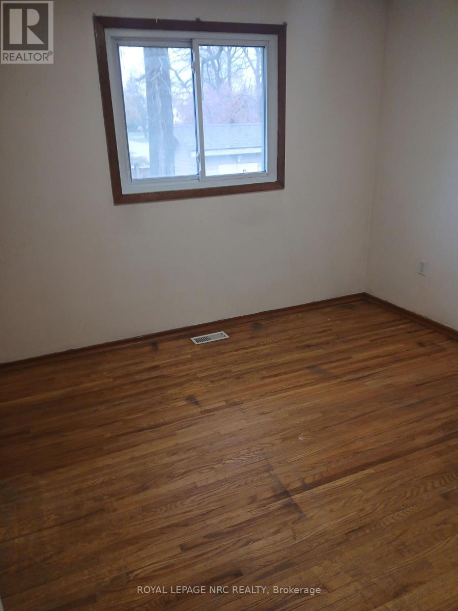 4492 Dorchester Road, Niagara Falls, Ontario  L2E 6N4 - Photo 23 - X13096232