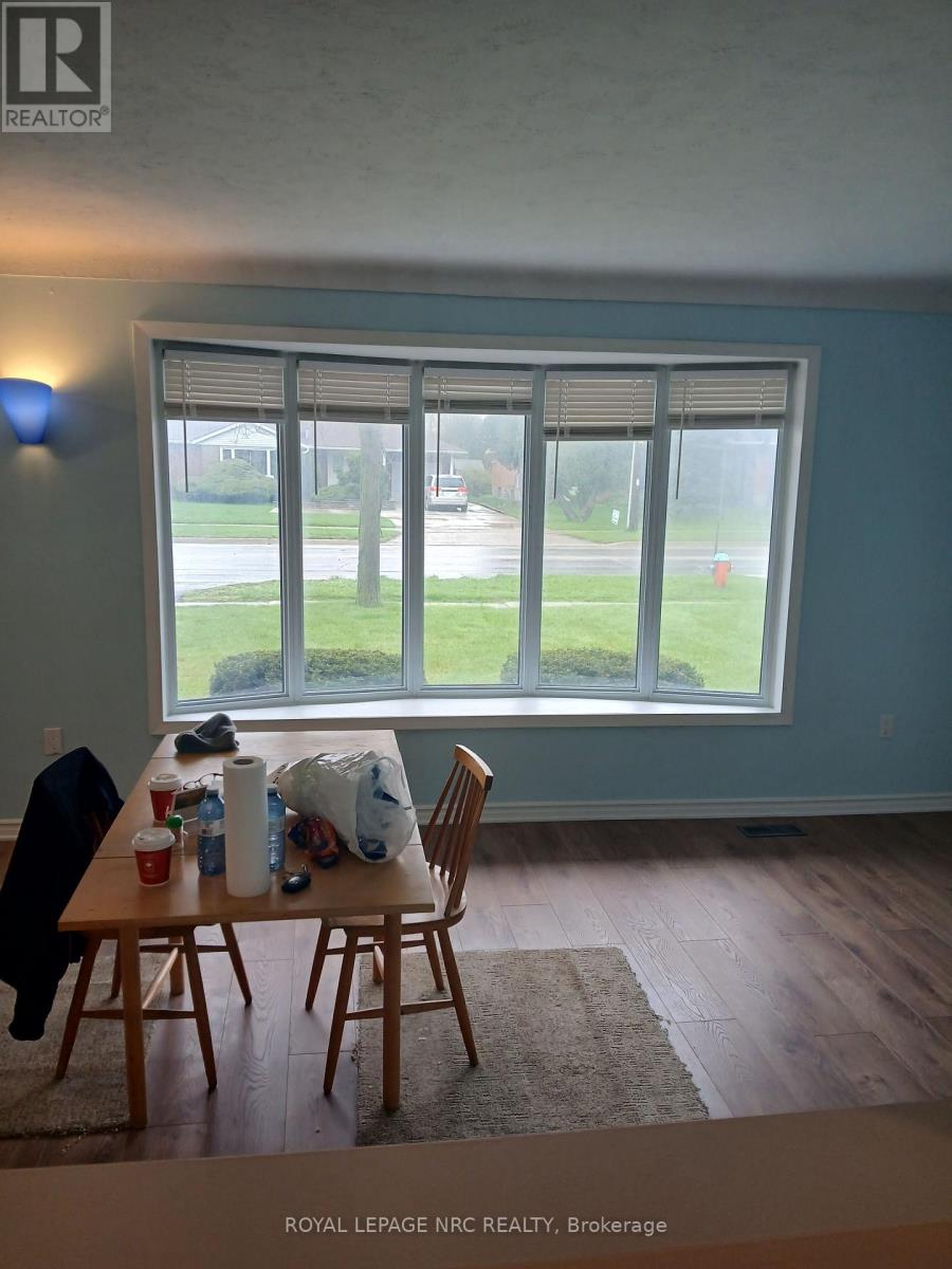 4492 Dorchester Road, Niagara Falls, Ontario  L2E 6N4 - Photo 6 - X13096232
