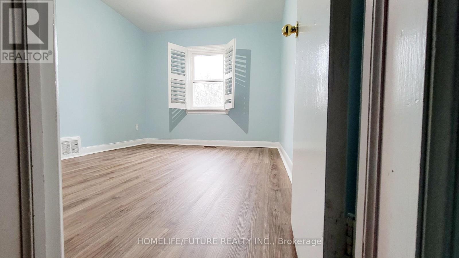 Main - 73 Flora Drive, Toronto, Ontario  M1P 1A5 - Photo 5 - E13092266