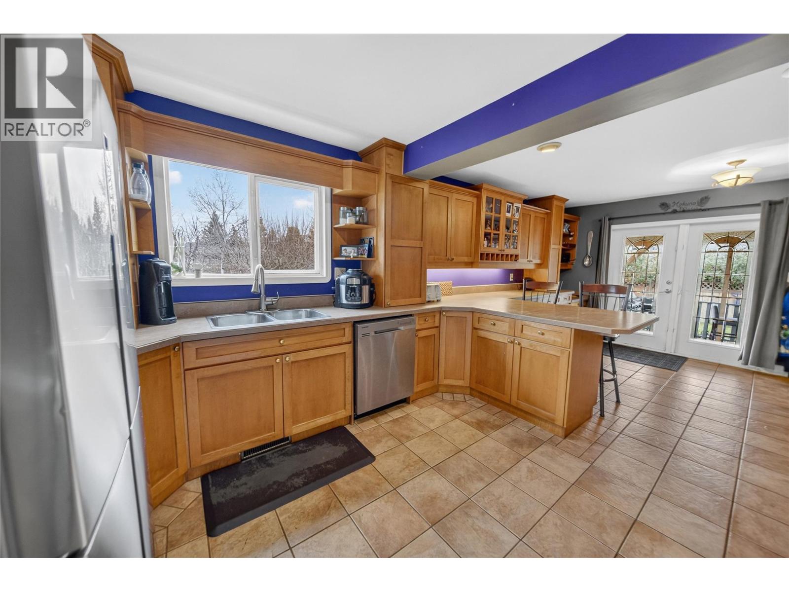2917 2b Street S, Cranbrook, British Columbia  V1C 5G1 - Photo 3 - 10386116