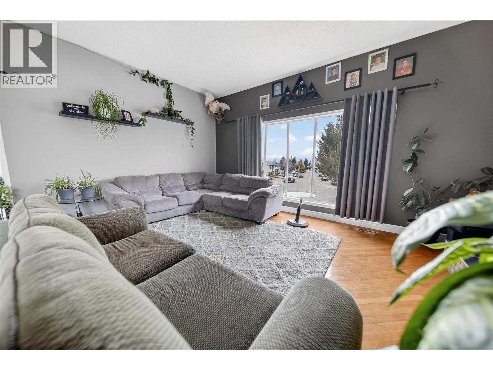 2917 2b Street S, Cranbrook, British Columbia  V1C 5G1 - Photo 7 - 10386116