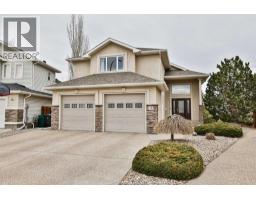 92 Heritage Circle W, Lethbridge, Alberta