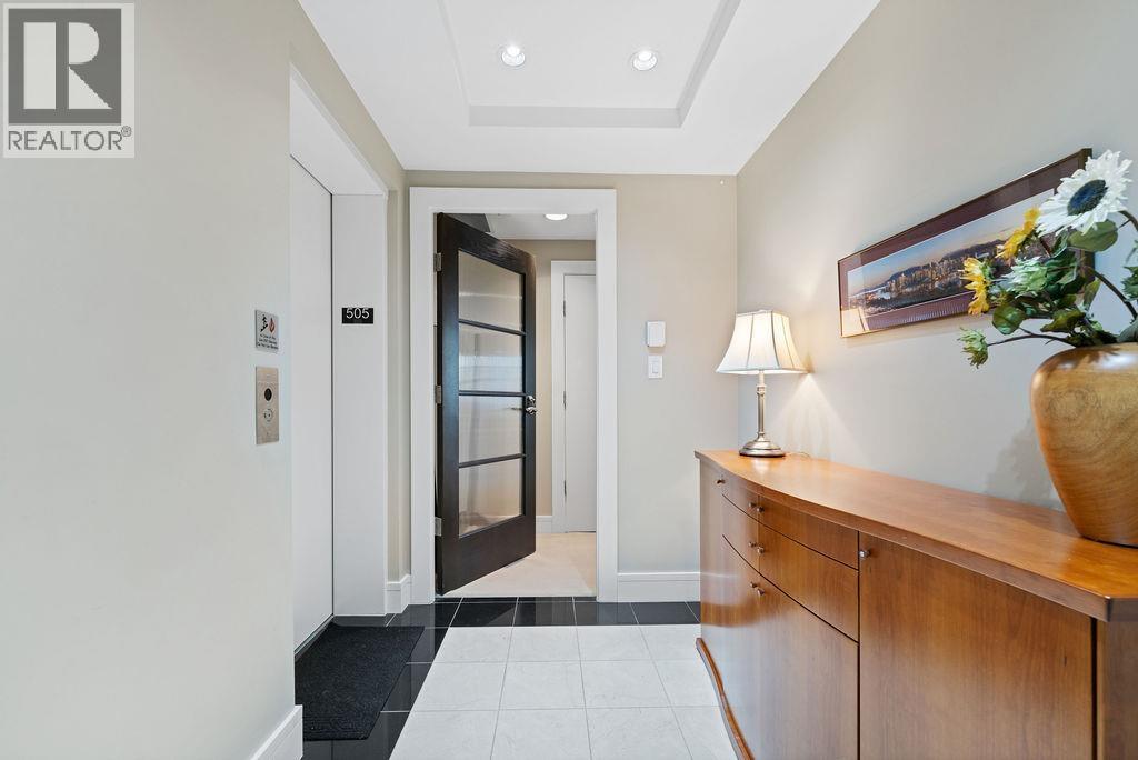 505 628 Kinghorne Mews, Vancouver, British Columbia  V6Z 3A9 - Photo 30 - R3120744