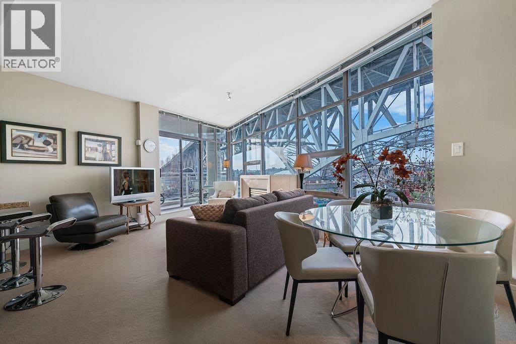 505 628 Kinghorne Mews, Vancouver, British Columbia  V6Z 3A9 - Photo 8 - R3120744