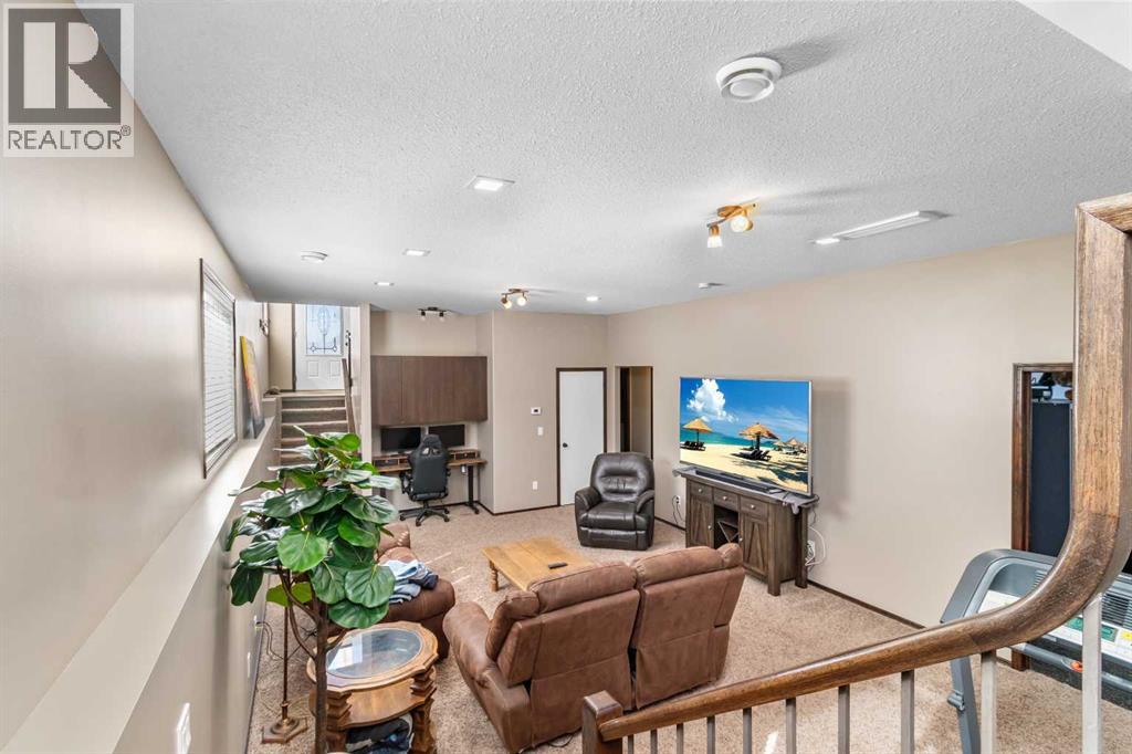 13 Cyprus Road, Blackfalds, Alberta  T4M 0E2 - Photo 28 - A2303588