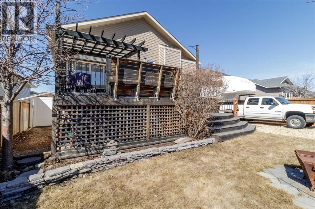 13 Cyprus Road, Blackfalds, Alberta  T4M 0E2 - Photo 35 - A2303588