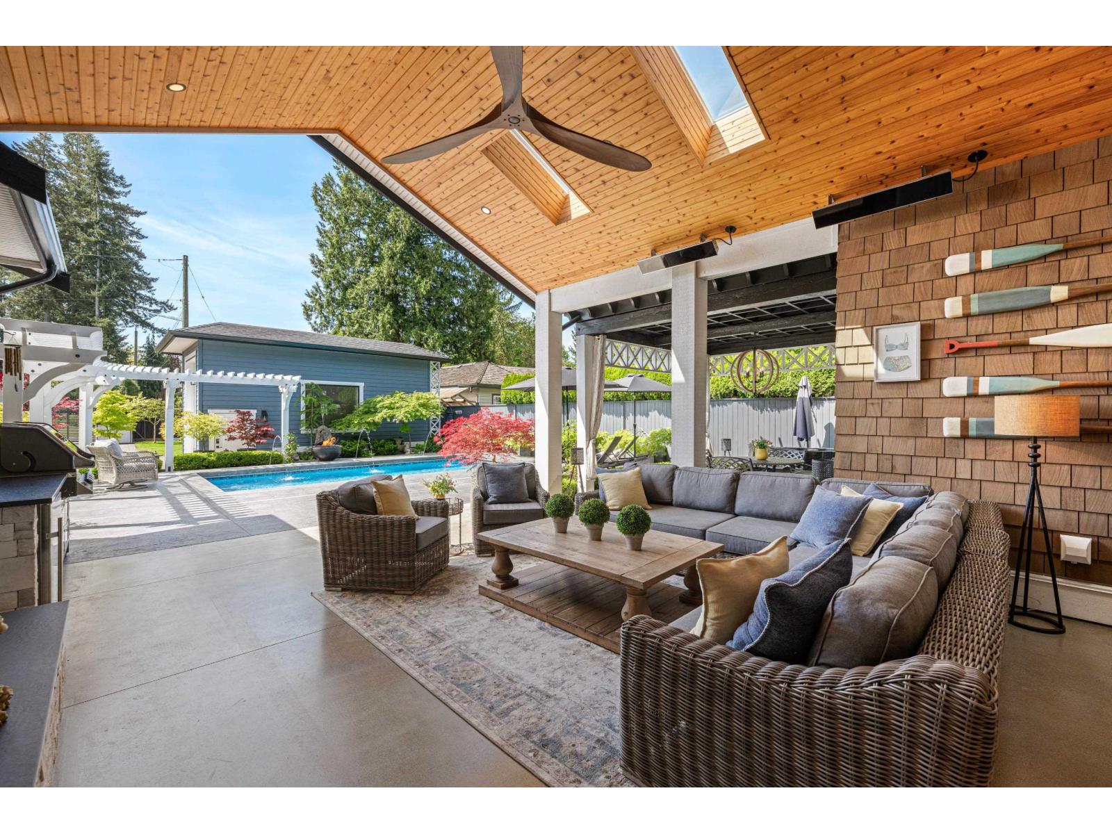 23366 Francis Avenue, Langley, British Columbia  V1M 2S4 - Photo 8 - R3120181