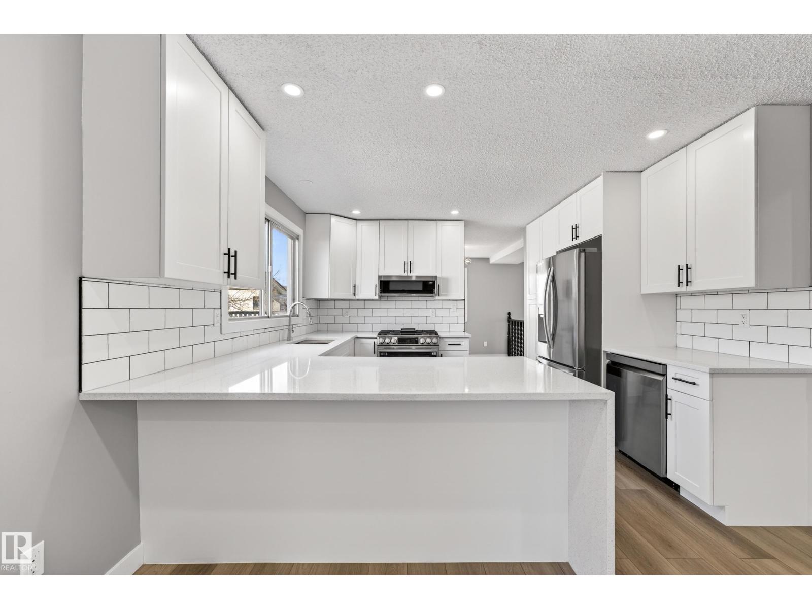 11016 171 Av Nw, Edmonton, Alberta  T5X 3J6 - Photo 16 - E4486216