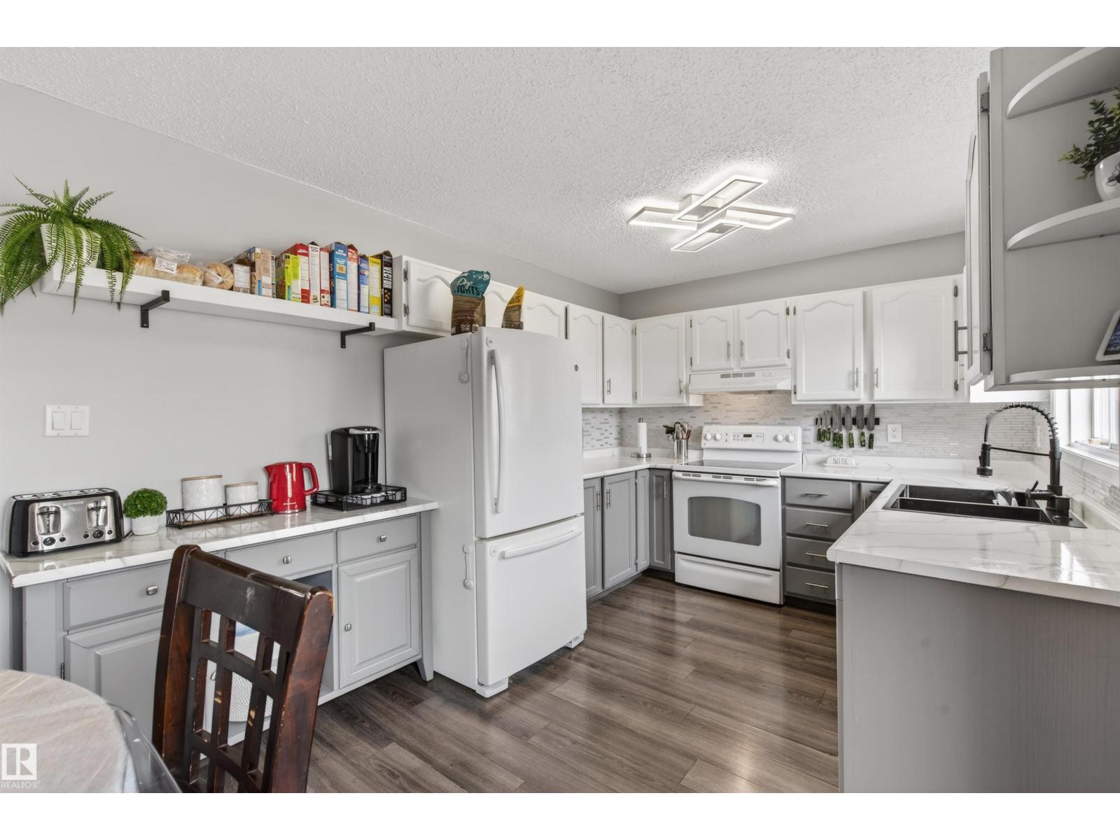 6009 53 Av, Cold Lake, Alberta  T9M 1T4 - Photo 8 - E4486218