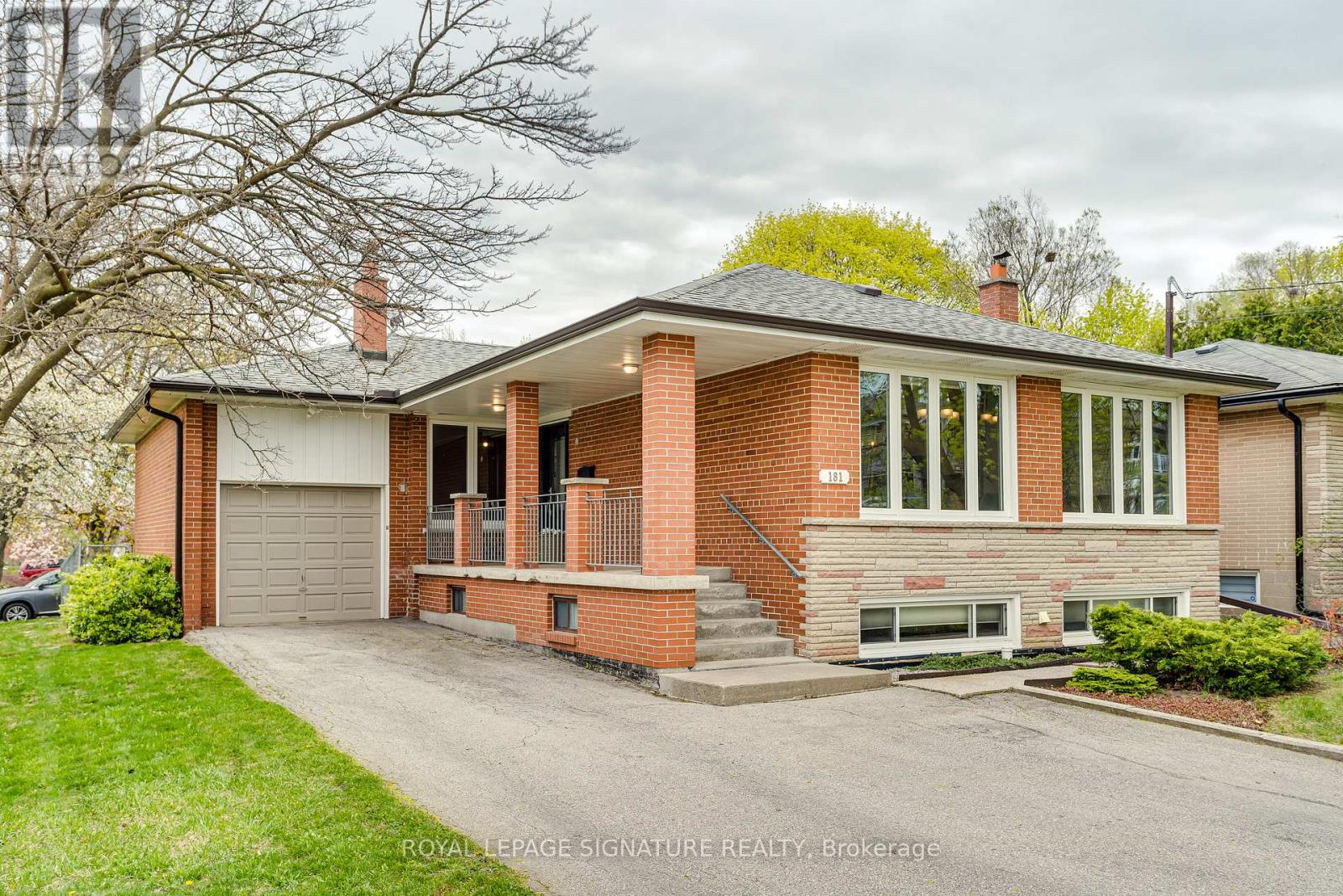 181 Elder Street, Toronto, Ontario  M3H 5H3 - Photo 2 - C13096120