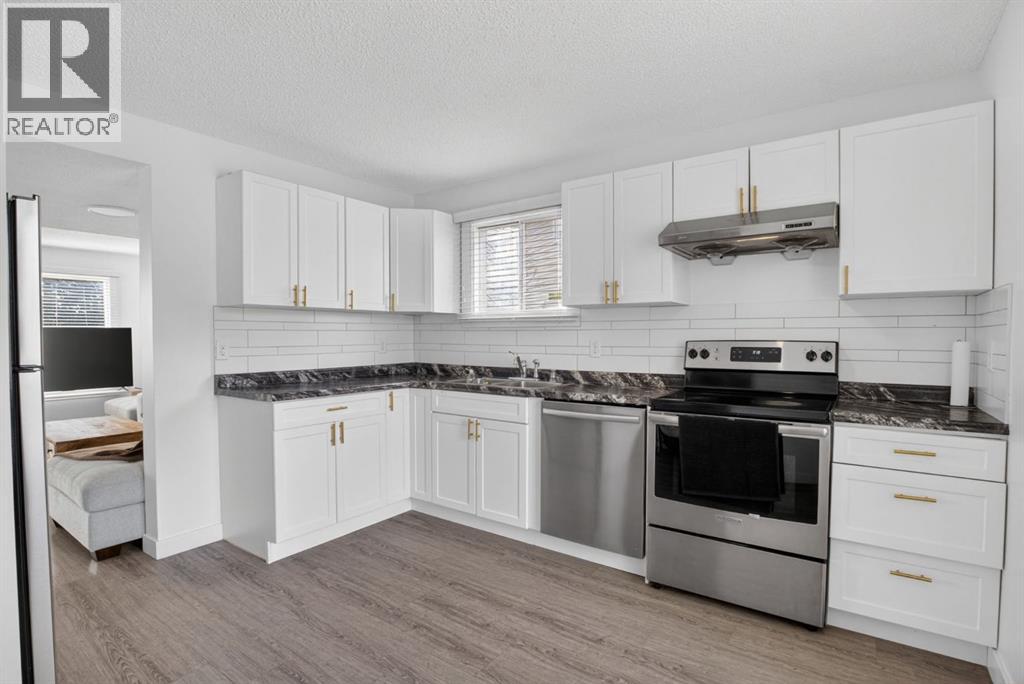 55 Falwood Place Ne, Calgary, Alberta  T3J 1B4 - Photo 20 - A2302402