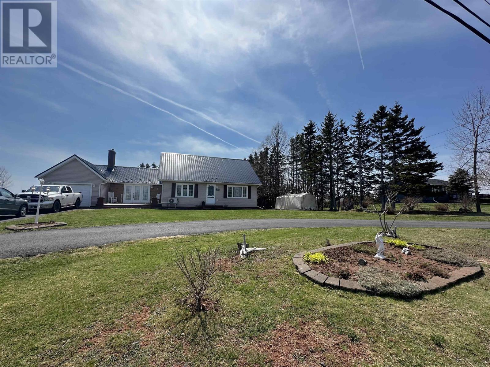467 Route 2, Souris West, Prince Edward Island  C0A 2B0 - Photo 33 - 202602700