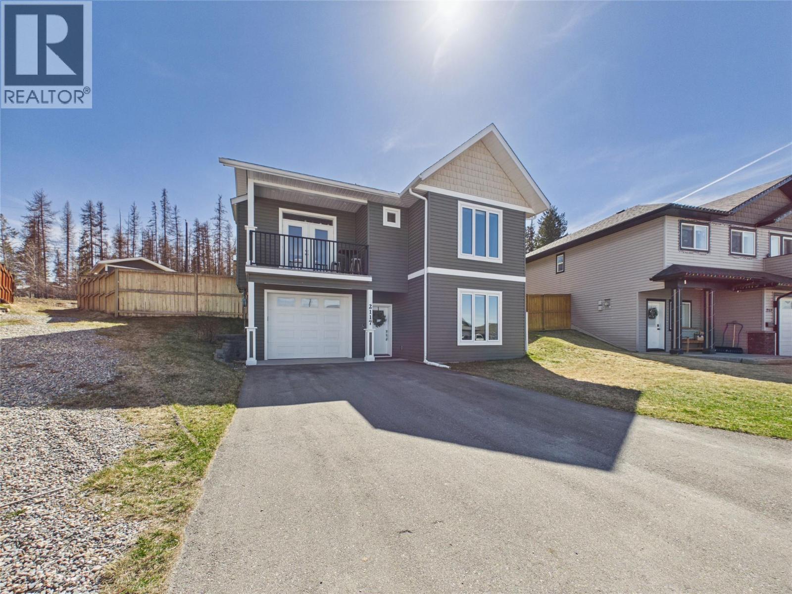 2117 16th Street S, Cranbrook, British Columbia  V1C 0B9 - Photo 3 - 10386476