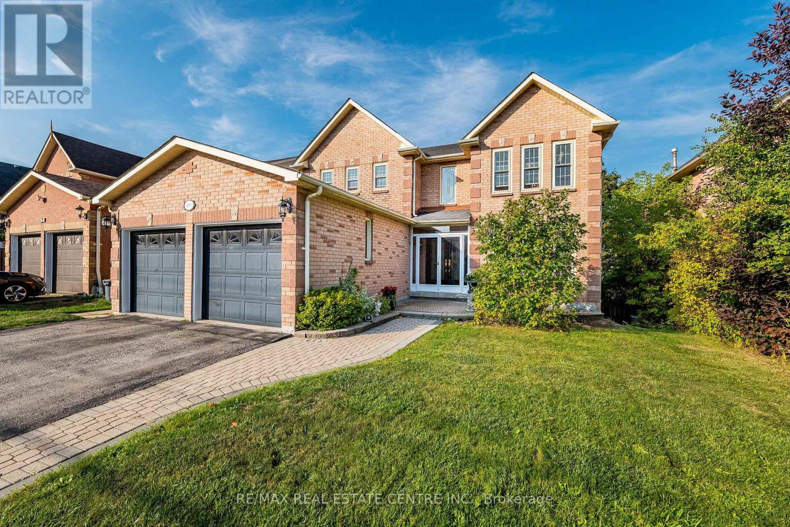 490 OLD HARWOOD AVENUE, Ajax, Ontario