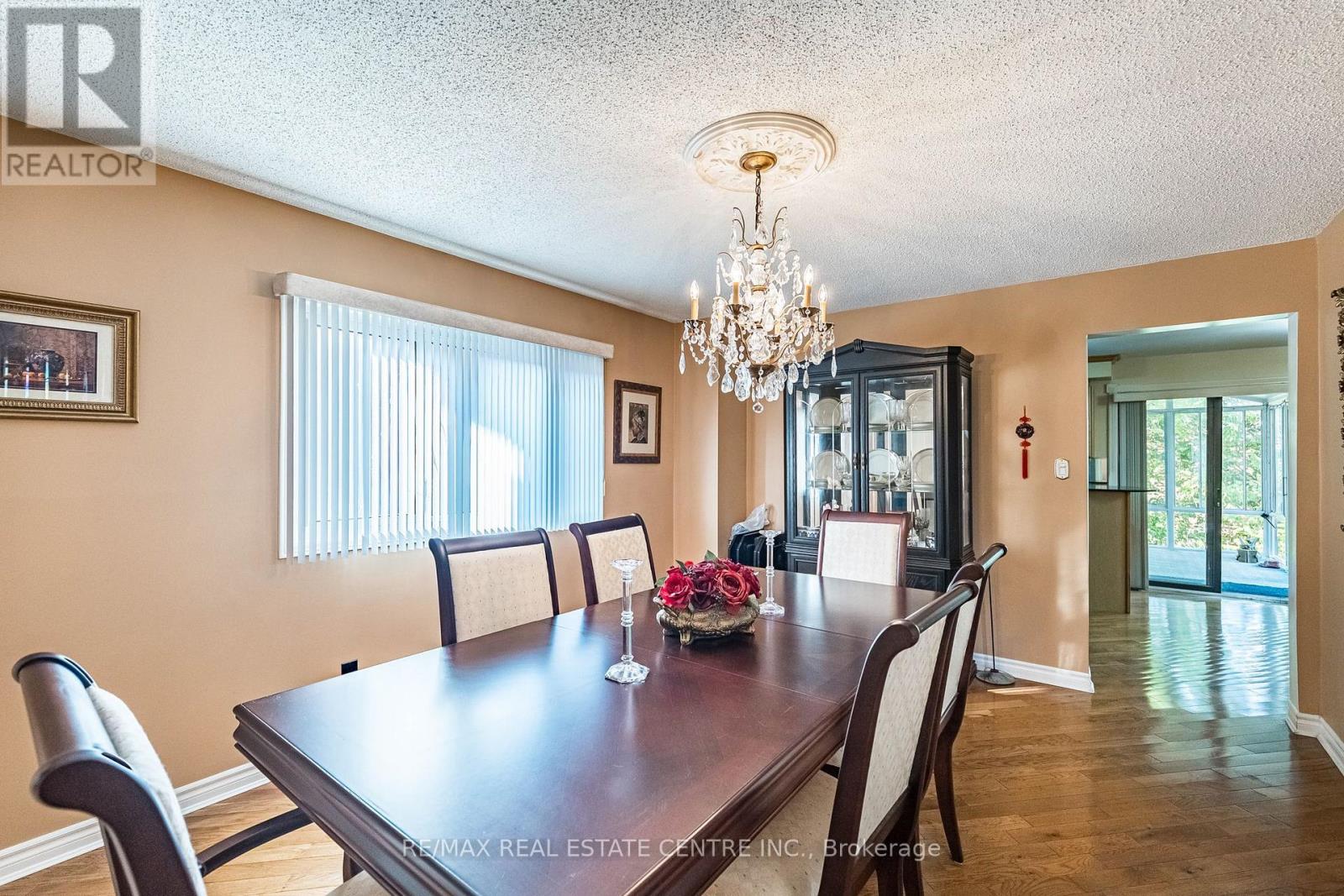 490 Old Harwood Avenue, Ajax, Ontario  L1T 3L1 - Photo 11 - E13096118