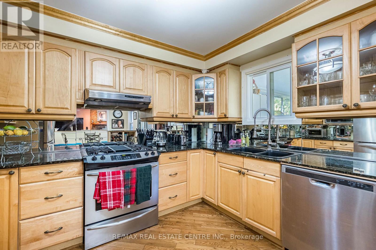 490 Old Harwood Avenue, Ajax, Ontario  L1T 3L1 - Photo 14 - E13096118