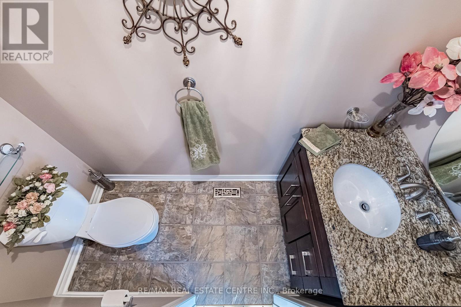 490 Old Harwood Avenue, Ajax, Ontario  L1T 3L1 - Photo 21 - E13096118
