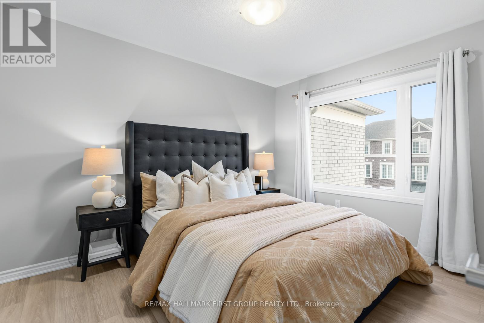 3359 Thunderbird Promenade, Pickering, Ontario  L1X 0N1 - Photo 11 - E13096174