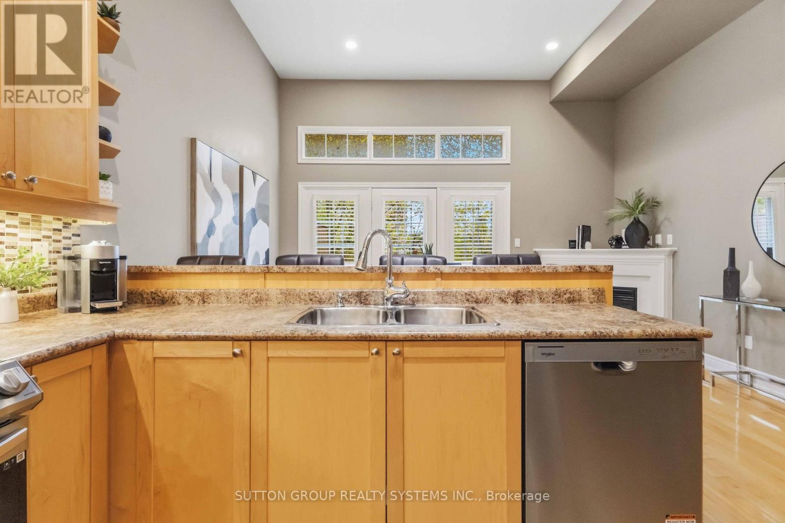 57 Halsey Avenue, Toronto, Ontario  M4B 1A6 - Photo 13 - E13096280