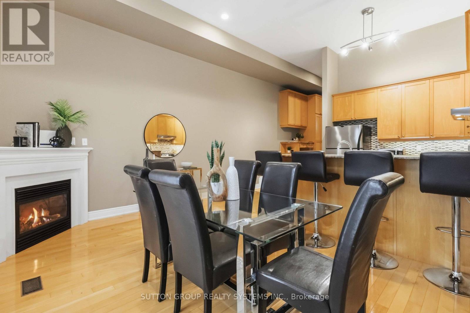 57 Halsey Avenue, Toronto, Ontario  M4B 1A6 - Photo 15 - E13096280