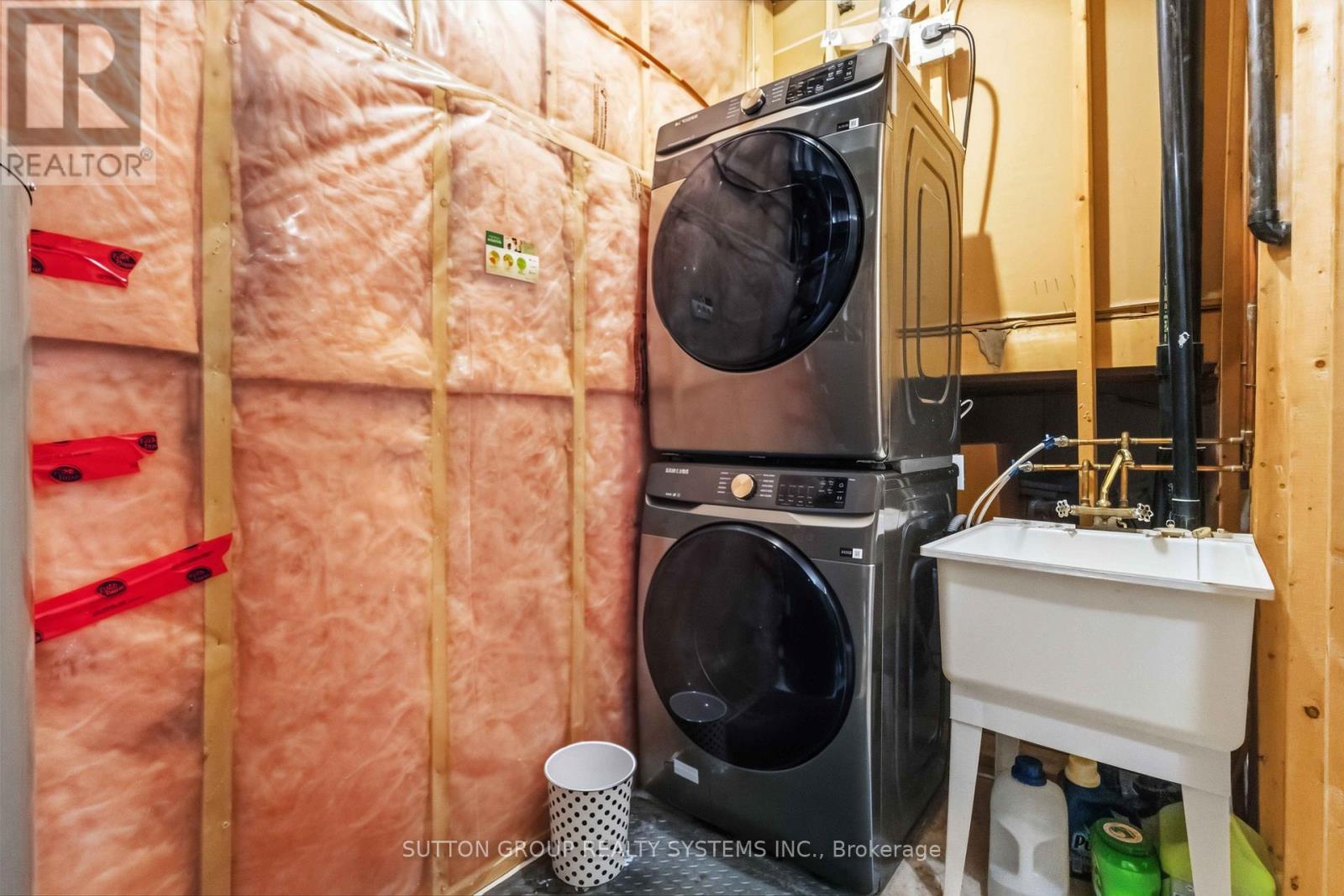 57 Halsey Avenue, Toronto, Ontario  M4B 1A6 - Photo 33 - E13096280