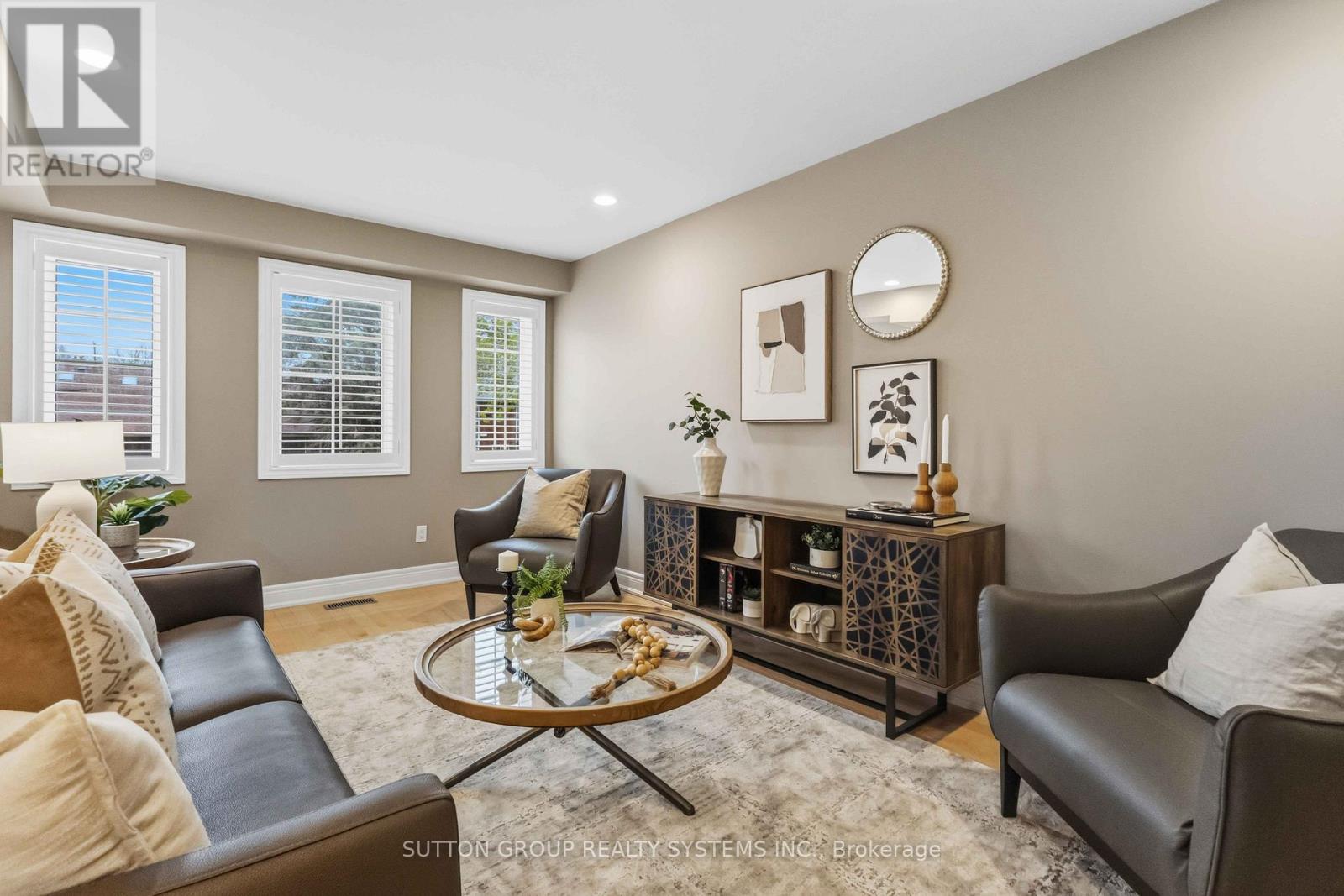 57 Halsey Avenue, Toronto, Ontario  M4B 1A6 - Photo 4 - E13096280