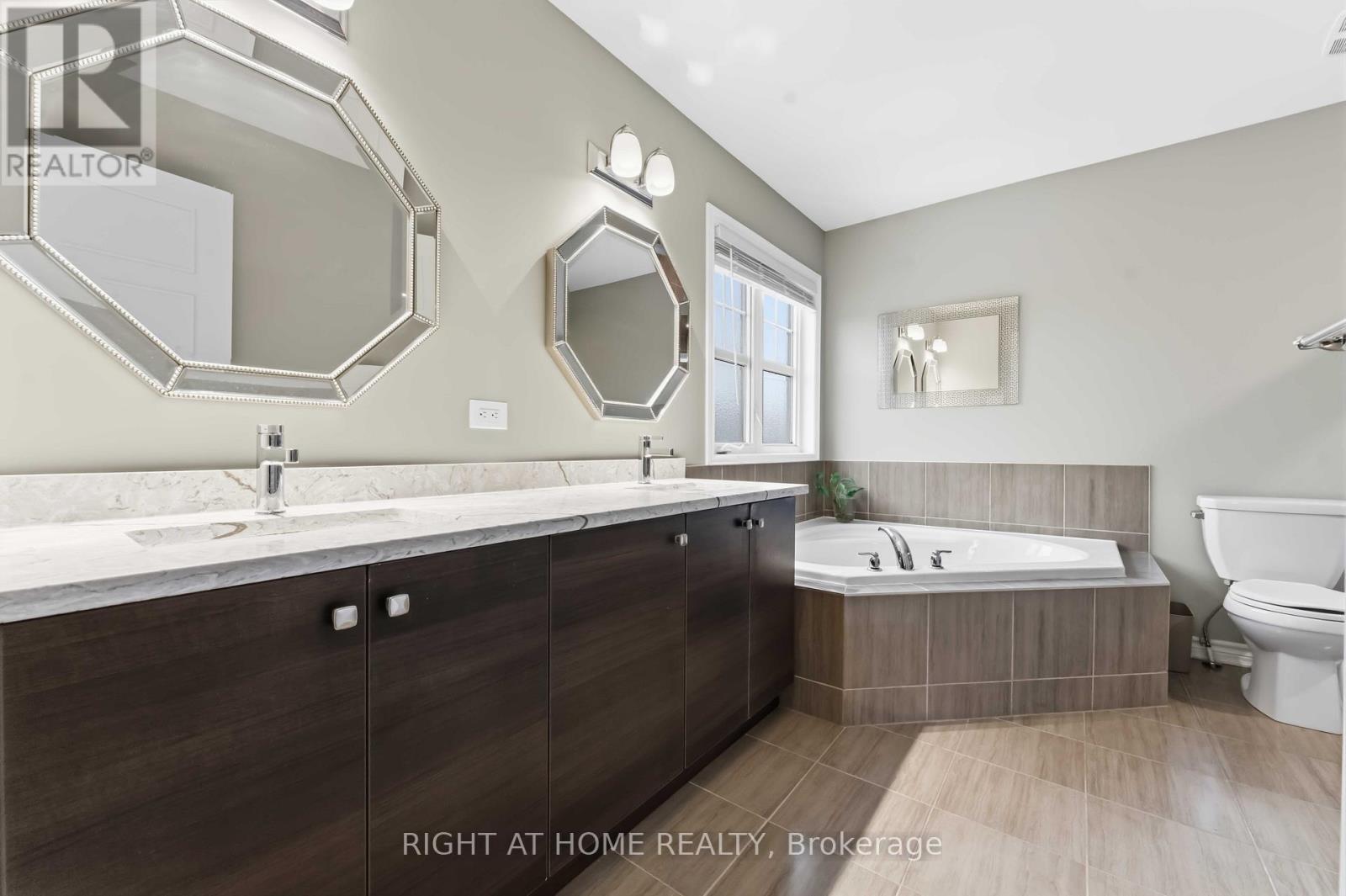 1001 Rue Du Manege Street, Ottawa, Ontario  K2S 0Y7 - Photo 23 - X13096208