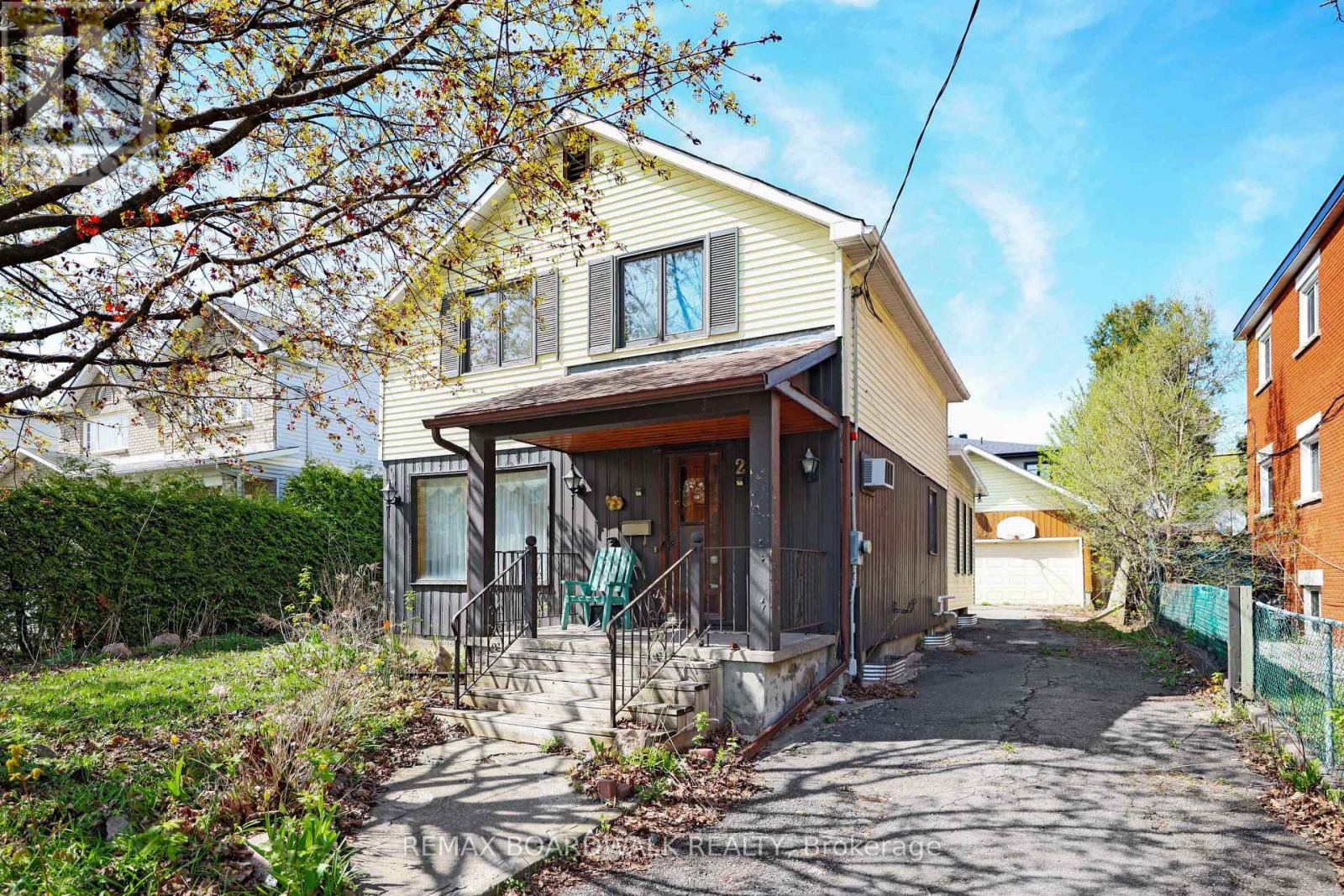 209 Glynn Avenue, Ottawa, Ontario  K1K 1S4 - Photo 2 - X13096218