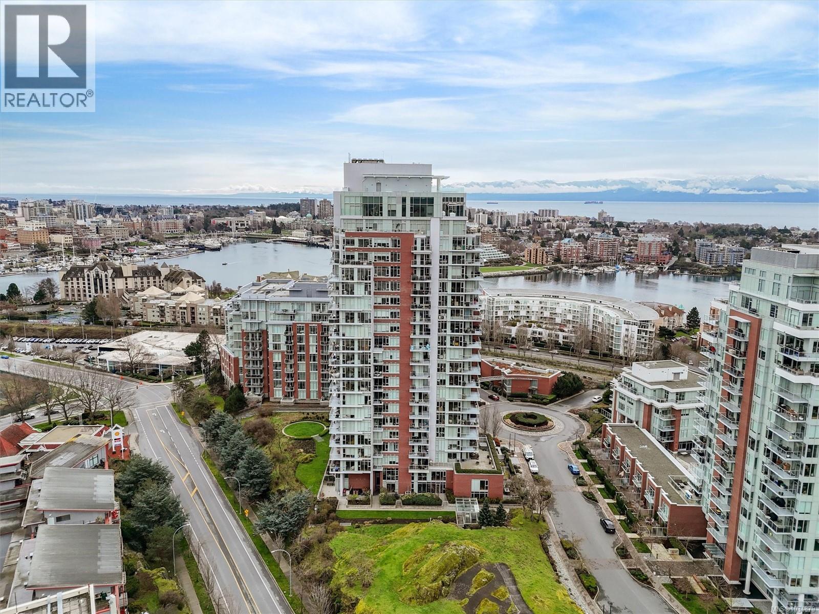 809 83 Saghalie Rd, Victoria, British Columbia  V9A 0E7 - Photo 36 - 1034879