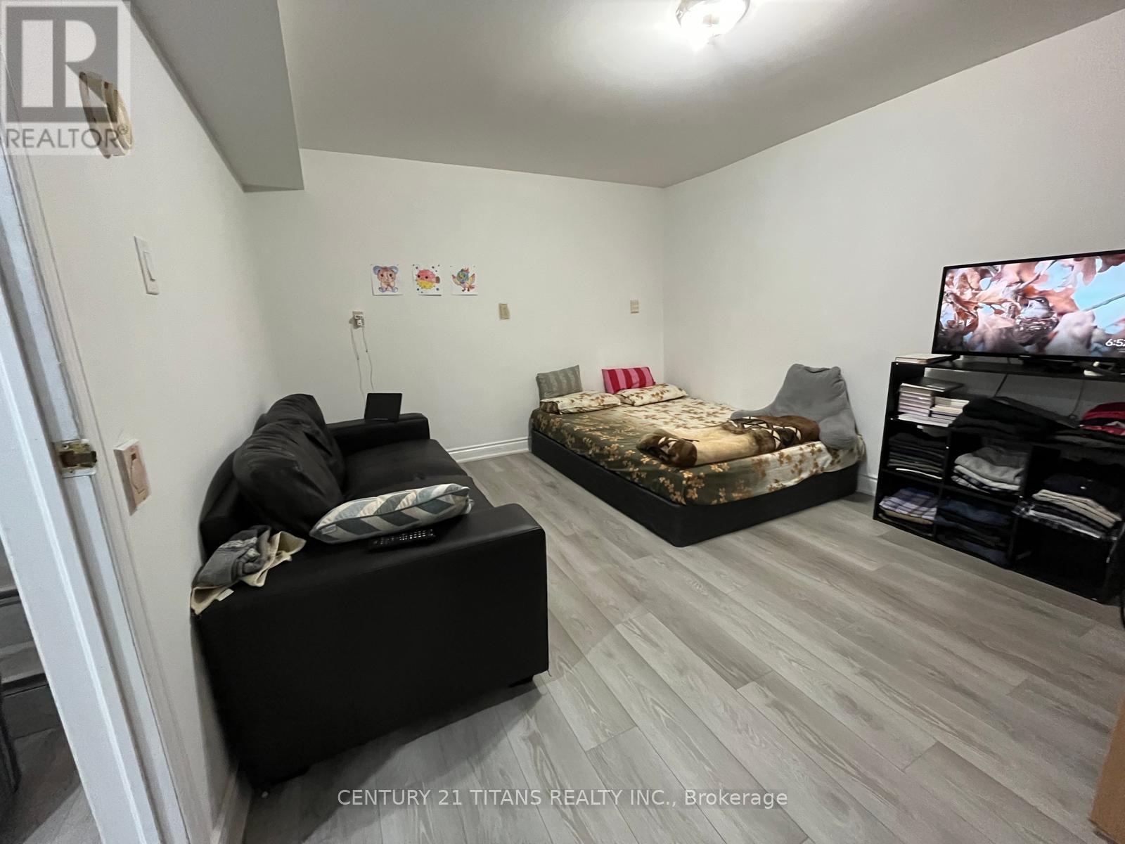 20 Hemingford Place, Whitby, Ontario  L1R 1G1 - Photo 14 - E13081136