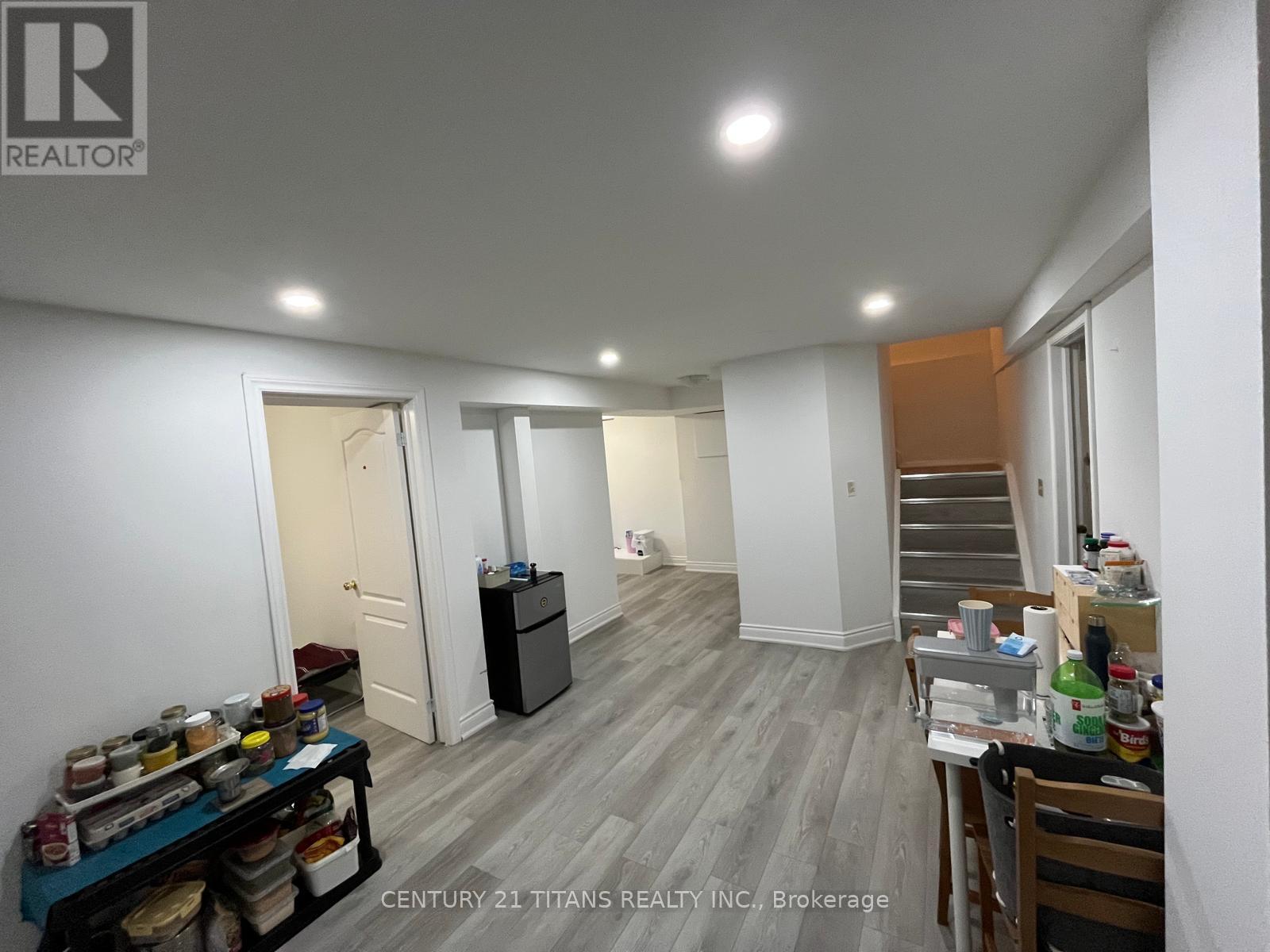 20 Hemingford Place, Whitby, Ontario  L1R 1G1 - Photo 18 - E13081136