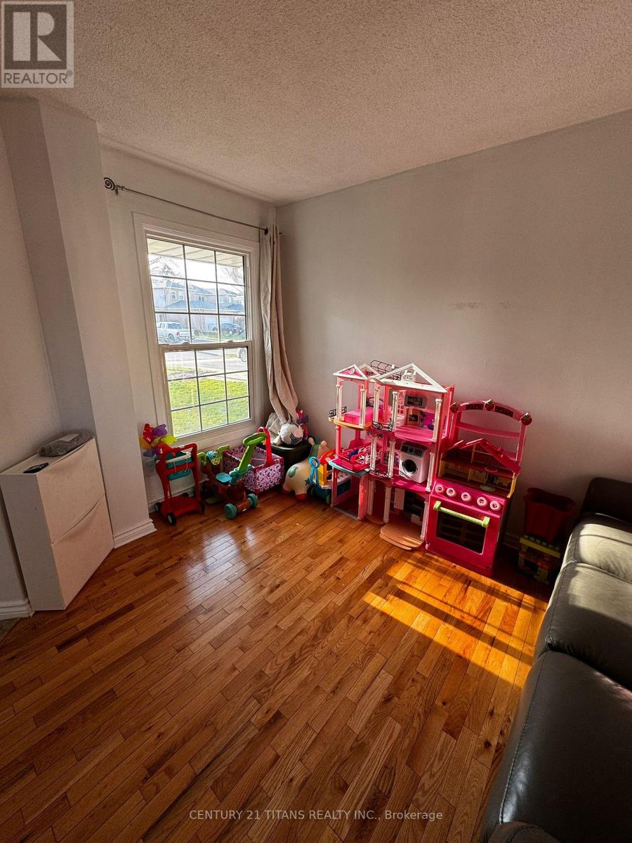 20 Hemingford Place, Whitby, Ontario  L1R 1G1 - Photo 34 - E13081136