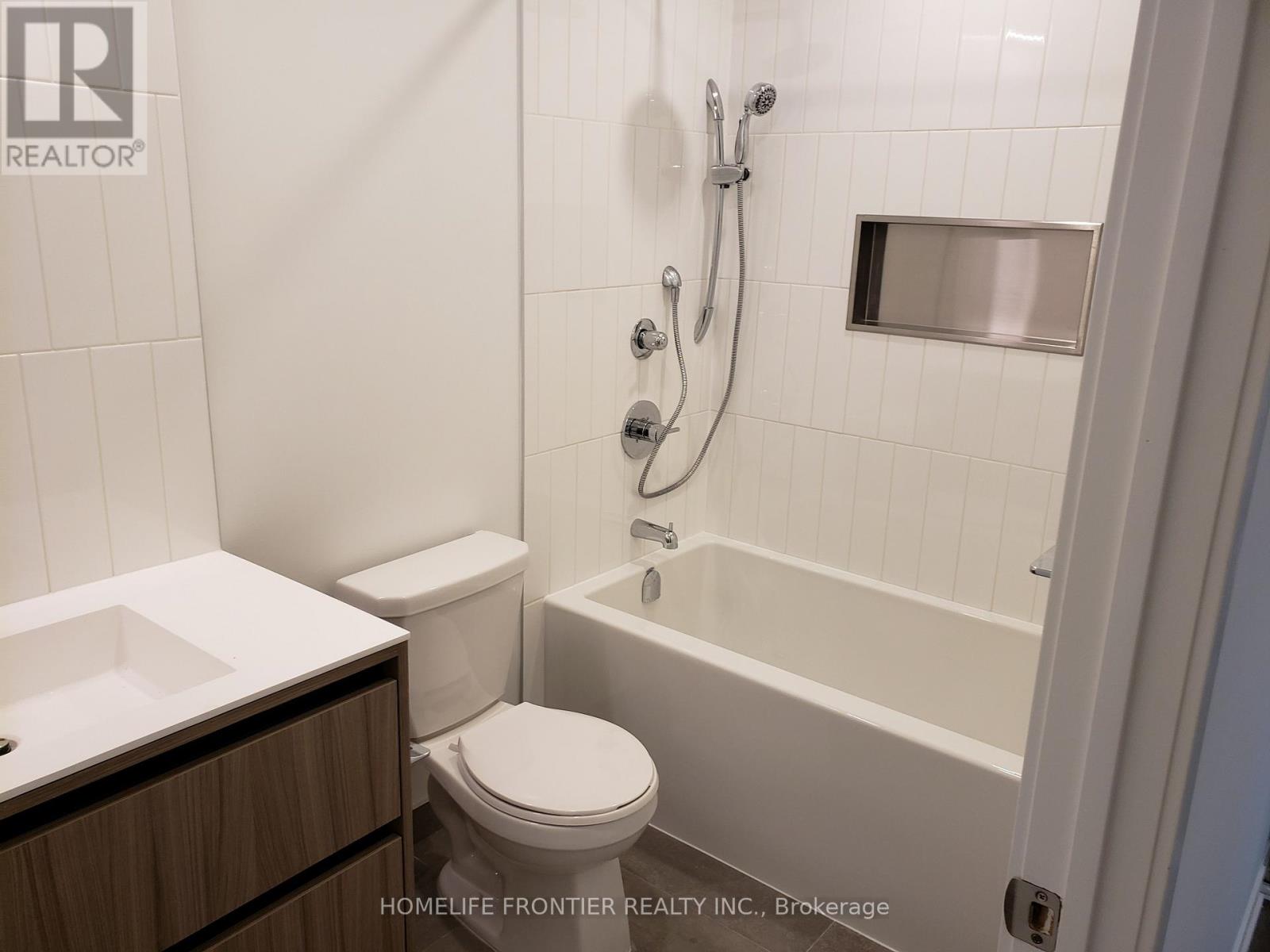 813 - 8 Beverley Glen Boulevard, Vaughan, Ontario  L4J 0L5 - Photo 7 - N13092336