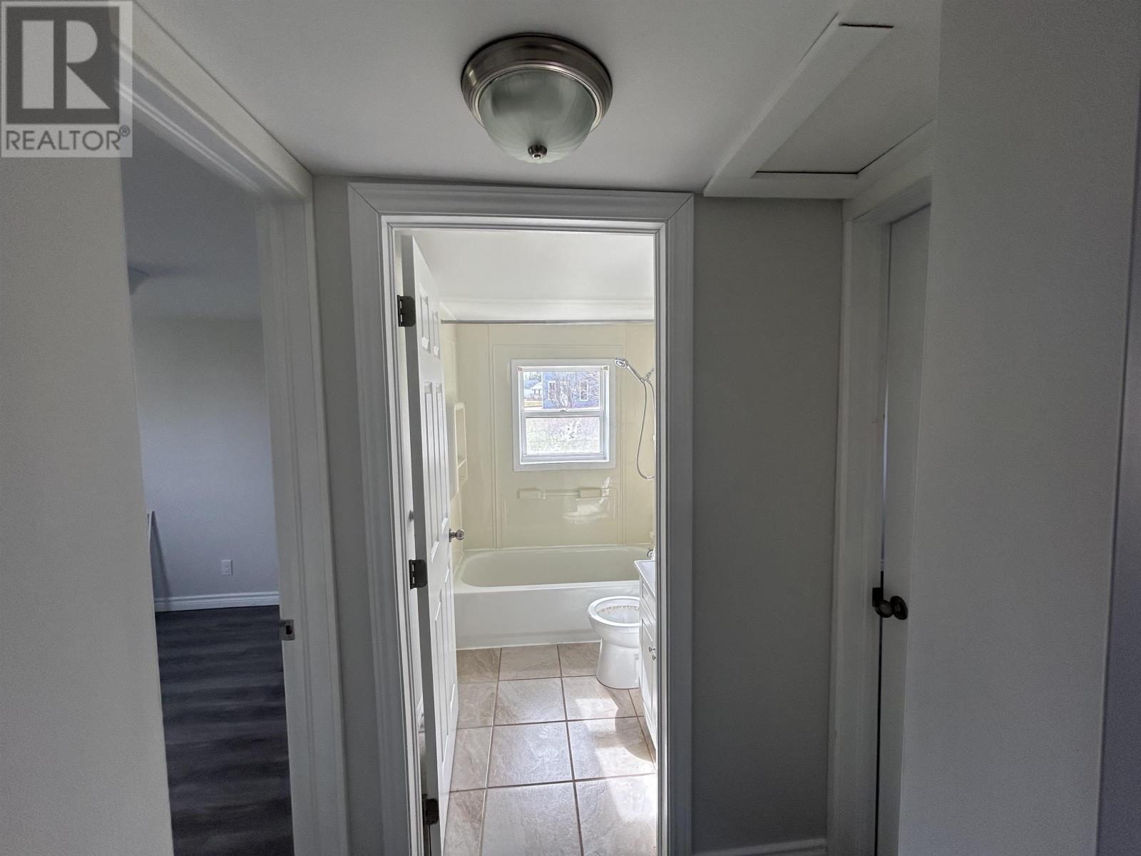 73 Mill Road, Wellington, Prince Edward Island  C0B 2E0 - Photo 12 - 202610059