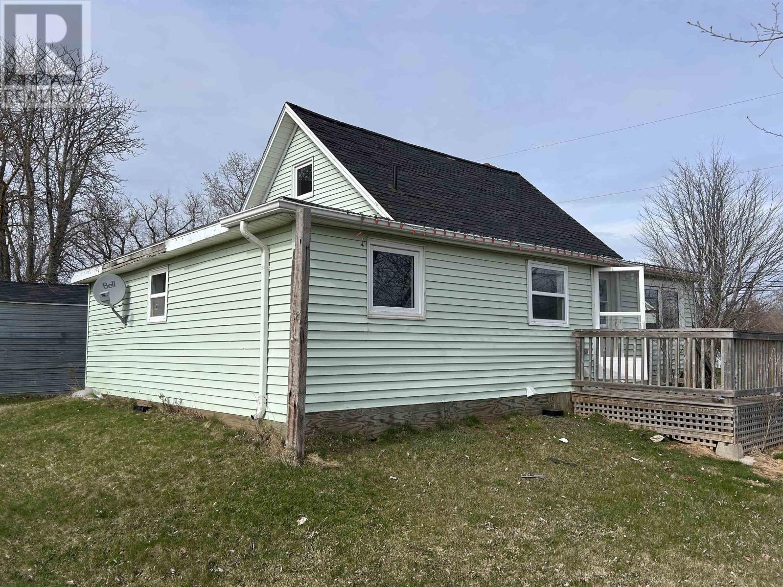 73 Mill Road, Wellington, Prince Edward Island  C0B 2E0 - Photo 3 - 202610059