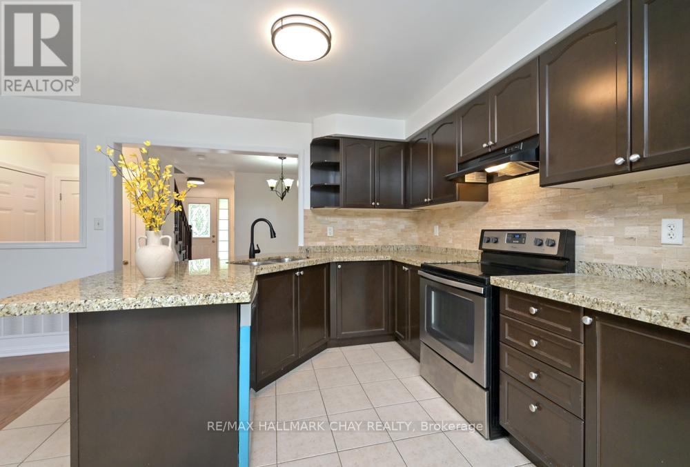 73 Kidd Crescent, New Tecumseth, Ontario  L9R 0E1 - Photo 14 - N13096222