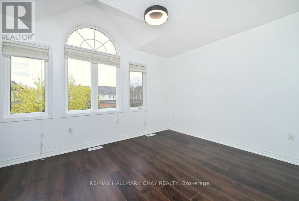 73 Kidd Crescent, New Tecumseth, Ontario  L9R 0E1 - Photo 19 - N13096222