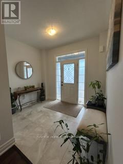 35 Wood Crescent, Essa, Ontario  L3W 0M5 - Photo 2 - N13096308