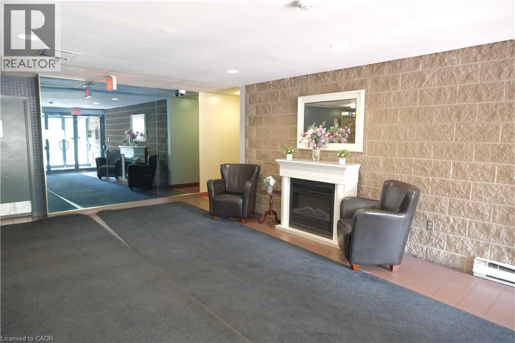 175 Hunter Street E Unit# 301, Hamilton, Ontario  L8N 4E7 - Photo 4 - 40828024