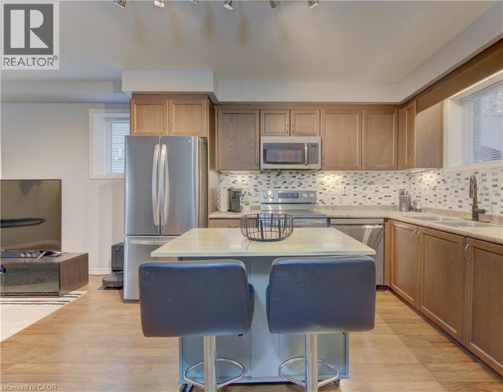 1941 Ottawa Street S Unit# D12, Kitchener, Ontario  N2E 0C2 - Photo 10 - 40827975