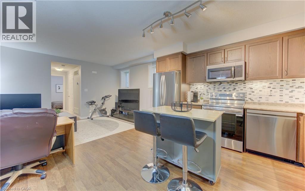 1941 Ottawa Street S Unit# D12, Kitchener, Ontario  N2E 0C2 - Photo 11 - 40827975