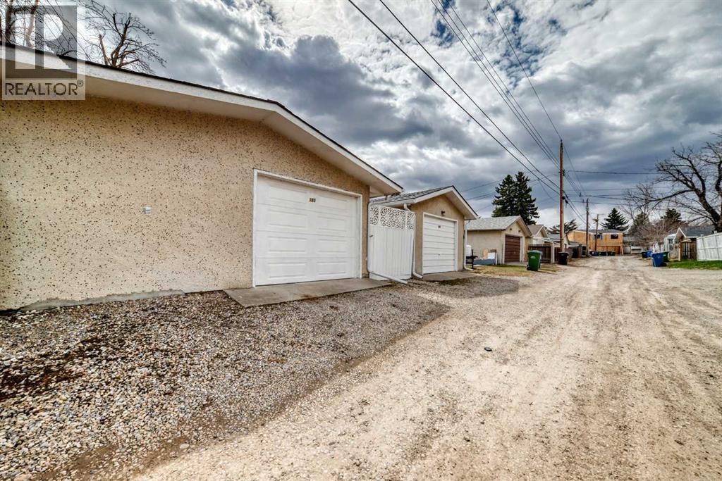 165 Marbrooke Circle Ne, Calgary, Alberta  T2A 2W4 - Photo 31 - A2305860