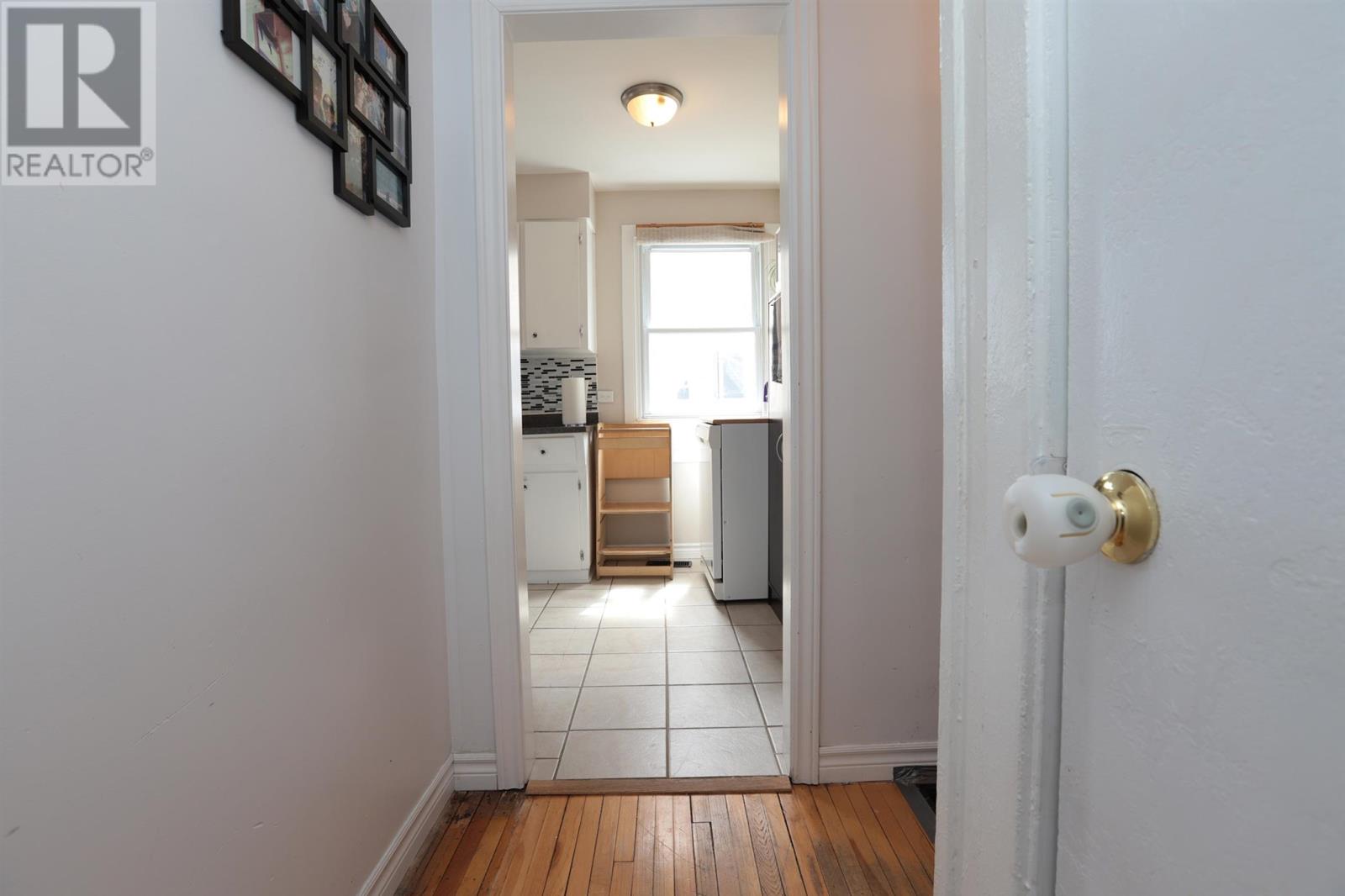387 Pim St, Sault Ste. Marie, Ontario  P6B 2T9 - Photo 27 - SM260855